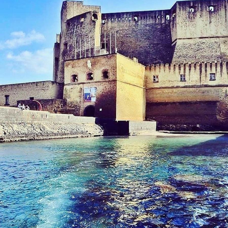 Napoli A Chiaia Apartamento Exterior foto